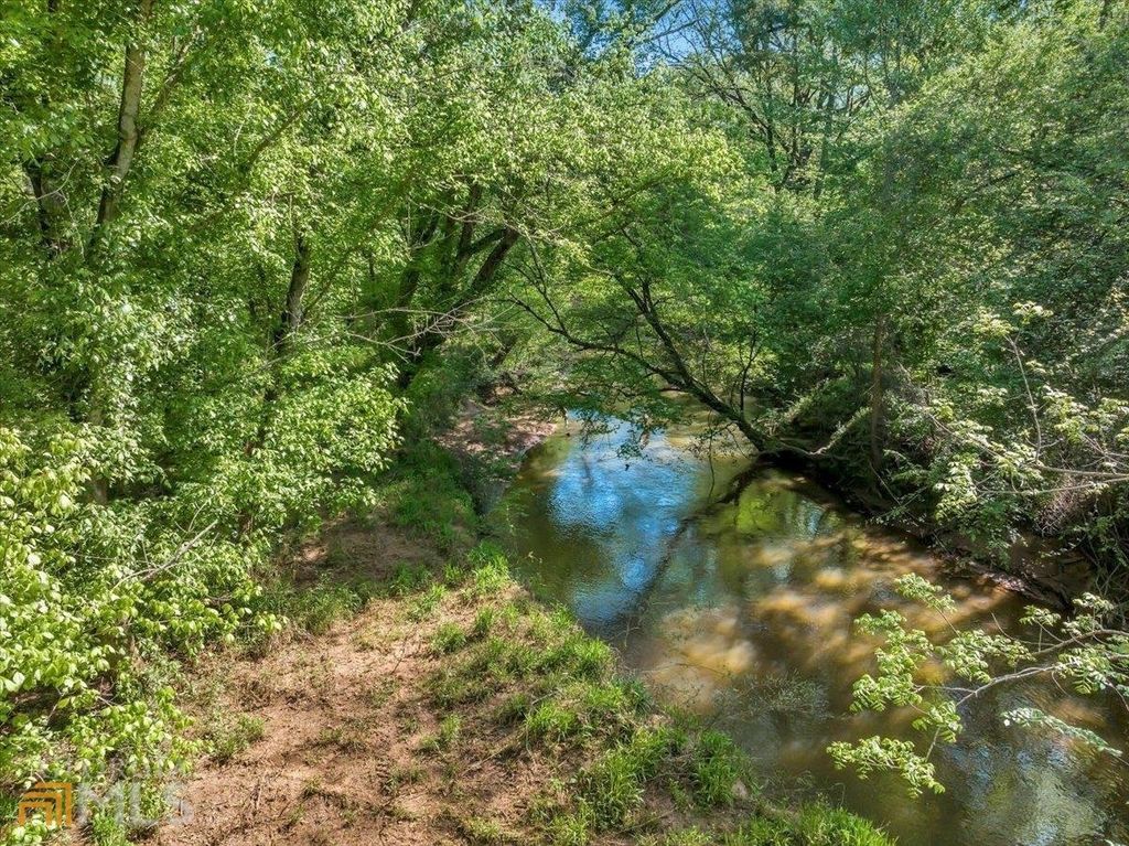 Photo of 142 Creekside Lane, Forsyth, GA 31029 (MLS # 20033287)