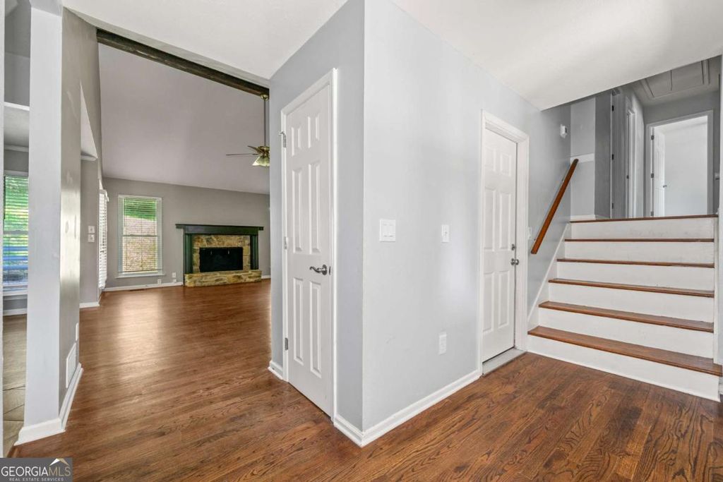 Photo of 555 Ramsdale Drive, Roswell, GA 30075 (MLS # 10633208)