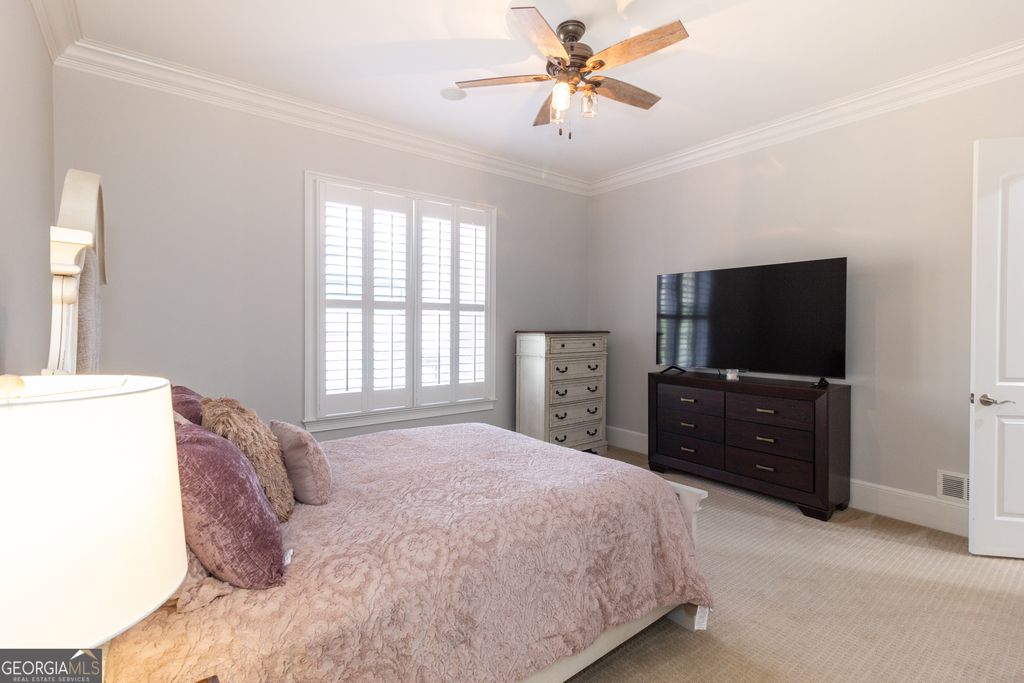 listing image 55