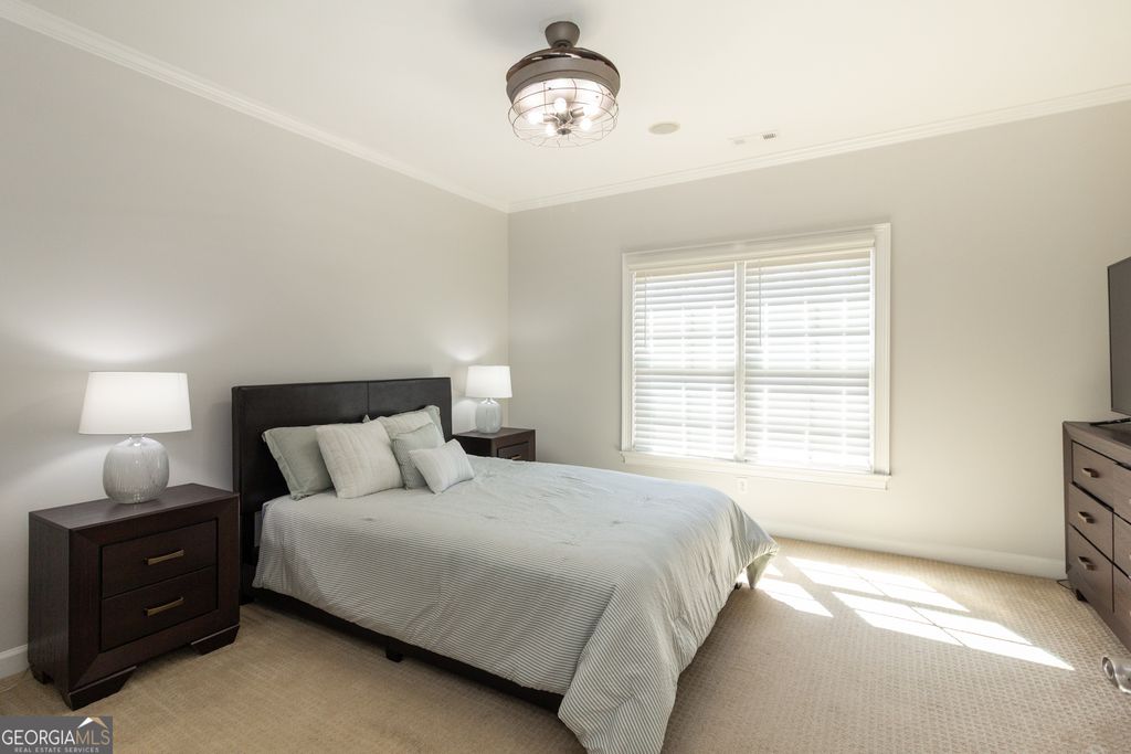 listing image 80