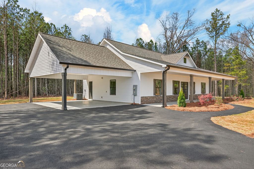 Photo of 35122 Vinson Mountain Road, Rockmart, GA 30153 (MLS # 10735628)