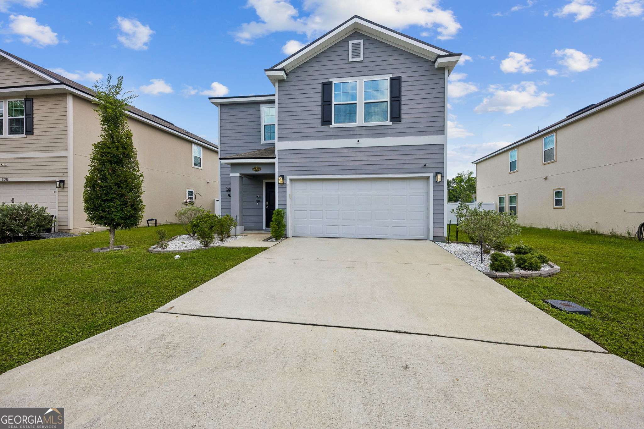 127 Ashwood CIR