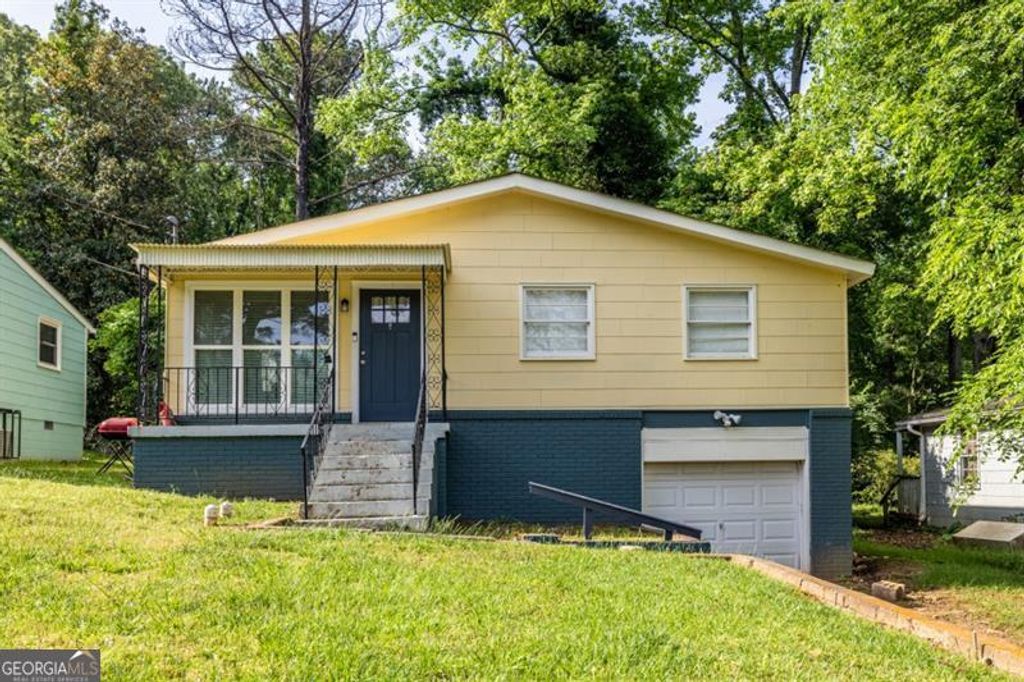 Photo of 110 Turman Avenue SE, Atlanta, GA 30315 (MLS # 10658186)