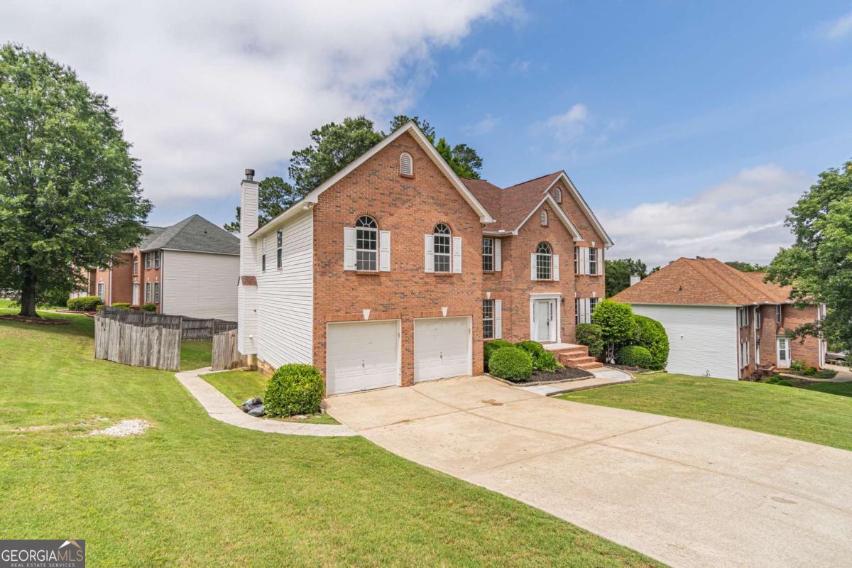 1241 Hogan Ridge DR