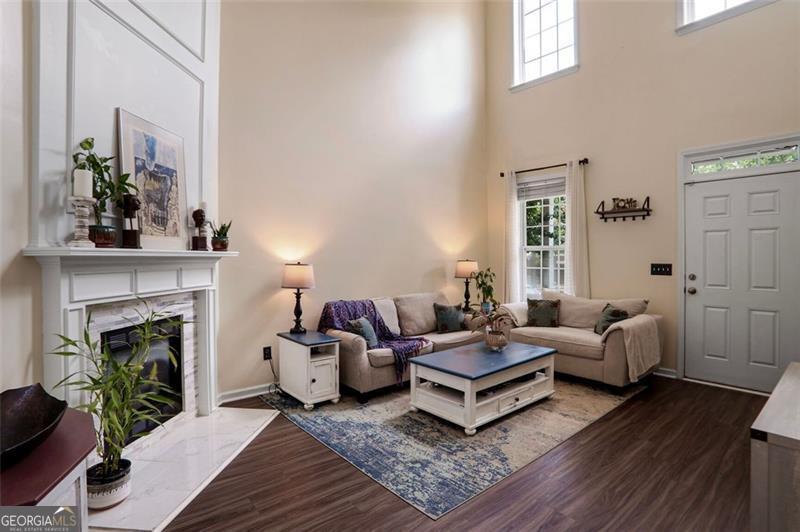 342 SAINT CLAIRE DR