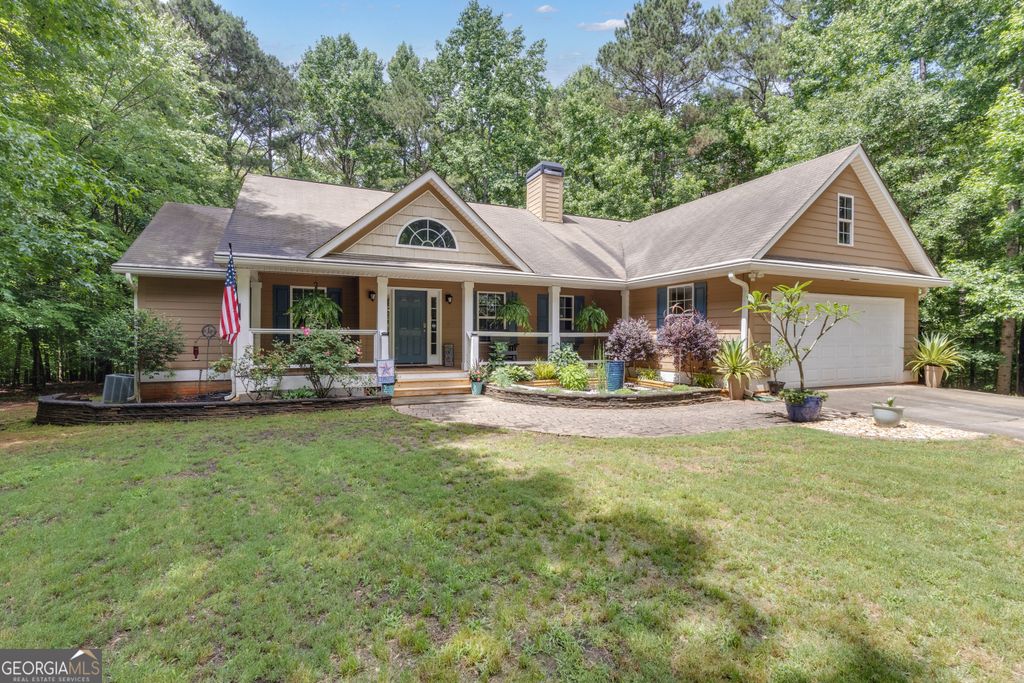 Photo of 3648 Highway 29 N, Newnan, GA 30265 (MLS # 10774104)