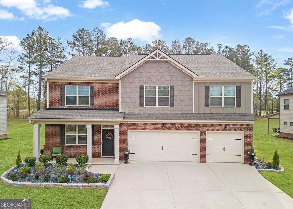 Photo of 8033 Louis Drive, Locust Grove, GA 30248 (MLS # 10768433)