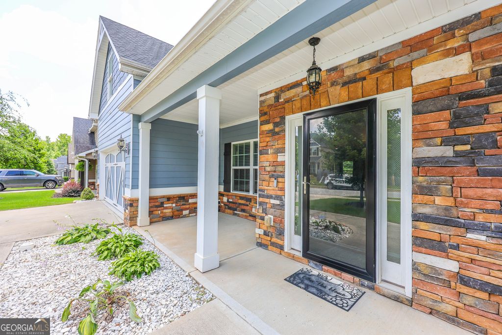 Photo of 217 Briandwood Drive, Newnan, GA 30265 (MLS # 10784593)