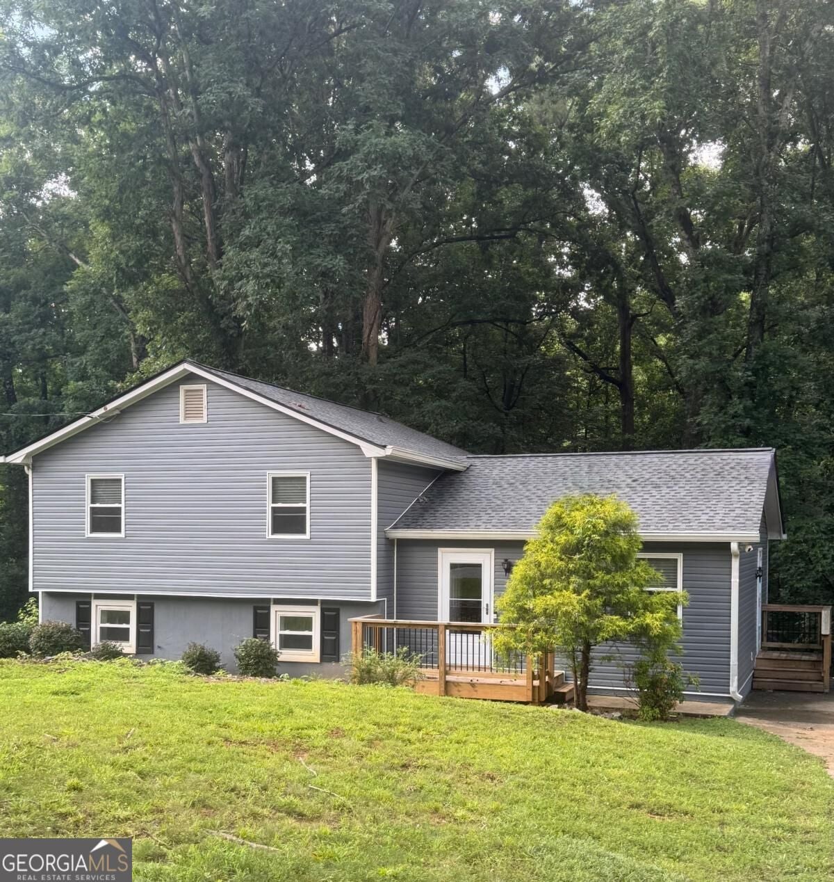3448 Forest Knoll DR