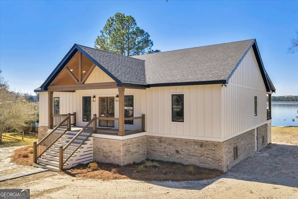 Photo of 432 Lakeshore Dr, Cordele, GA 31015 (MLS # 10691762)