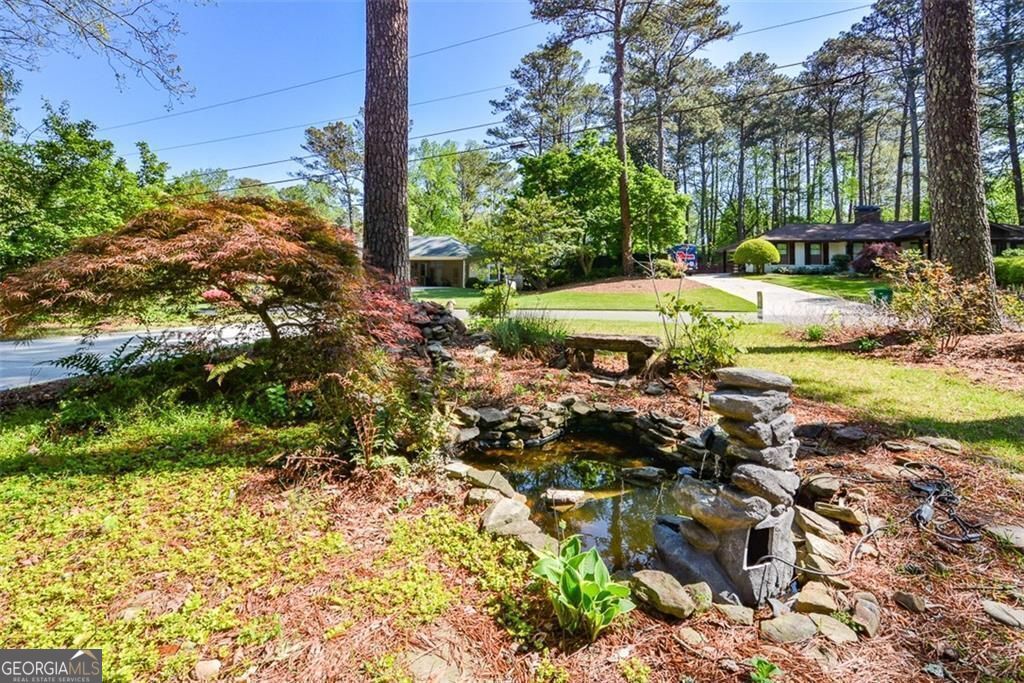 4400 Huntington CIR
