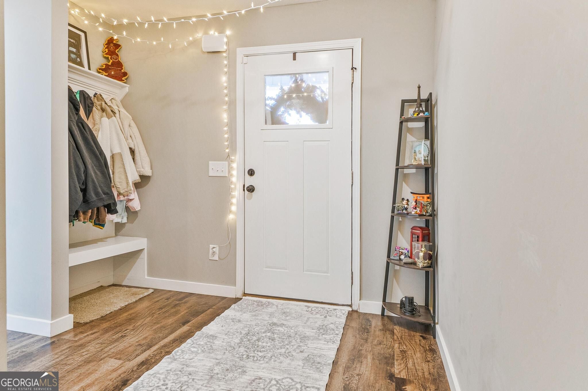 102 Hughes DR