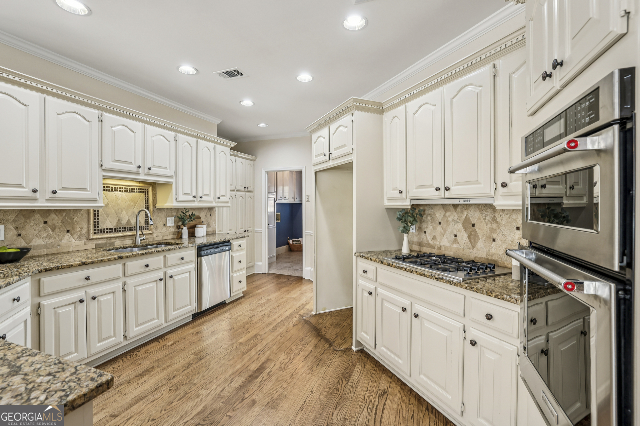 12215 Winding Oak TRL