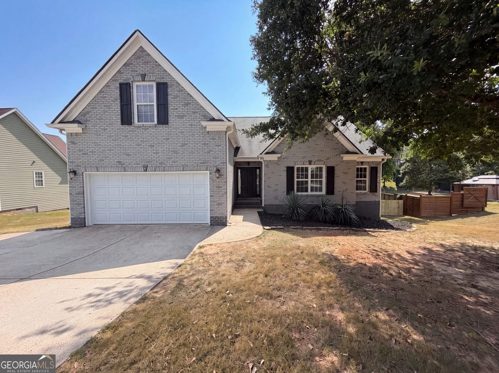 Photo of 1240 Platinum Drive, Hoschton, GA 30548 (MLS # 10798362)