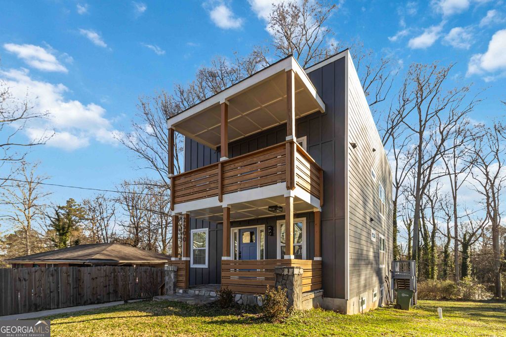 Photo of 2500 Old Hapeville Road SW, Atlanta, GA 30315 (MLS # 10757597)