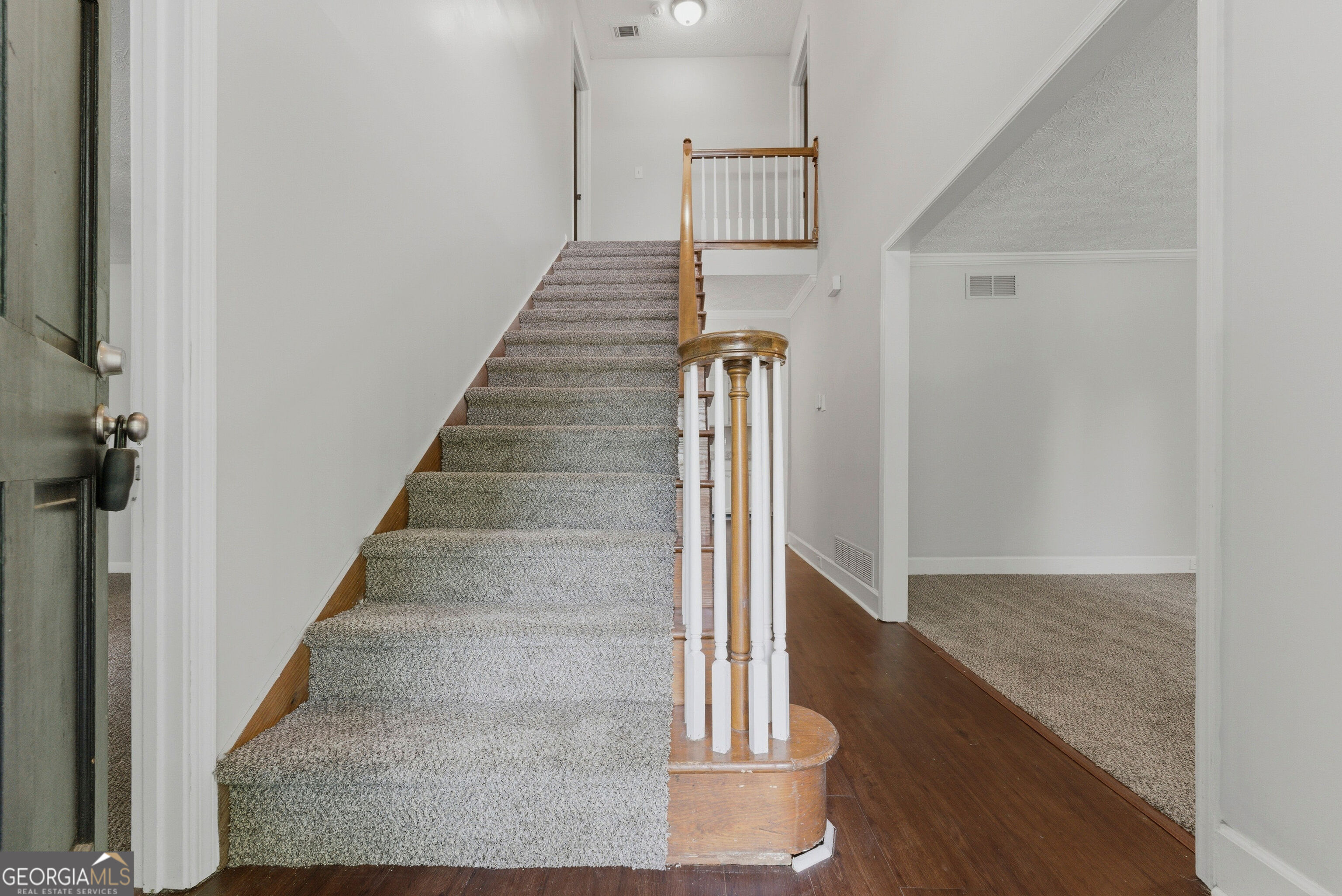 2568 N Arbor TRL