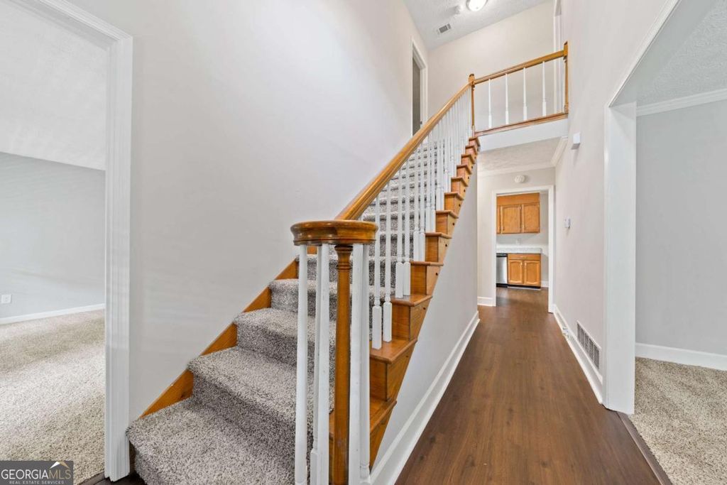 Photo of 2568 N Arbor Trail, Marietta, GA 30066 (MLS # 10736780)