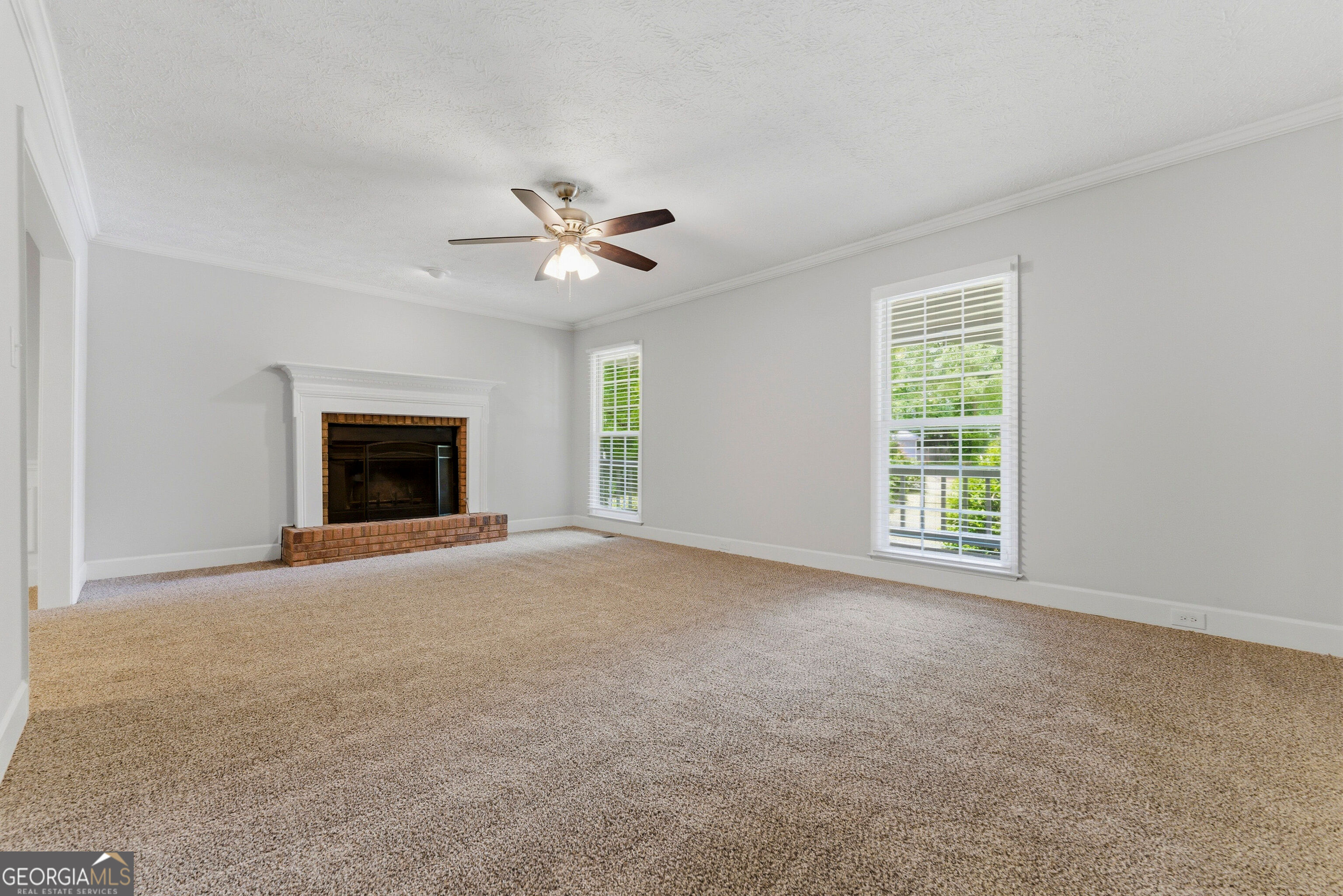 2568 N Arbor TRL