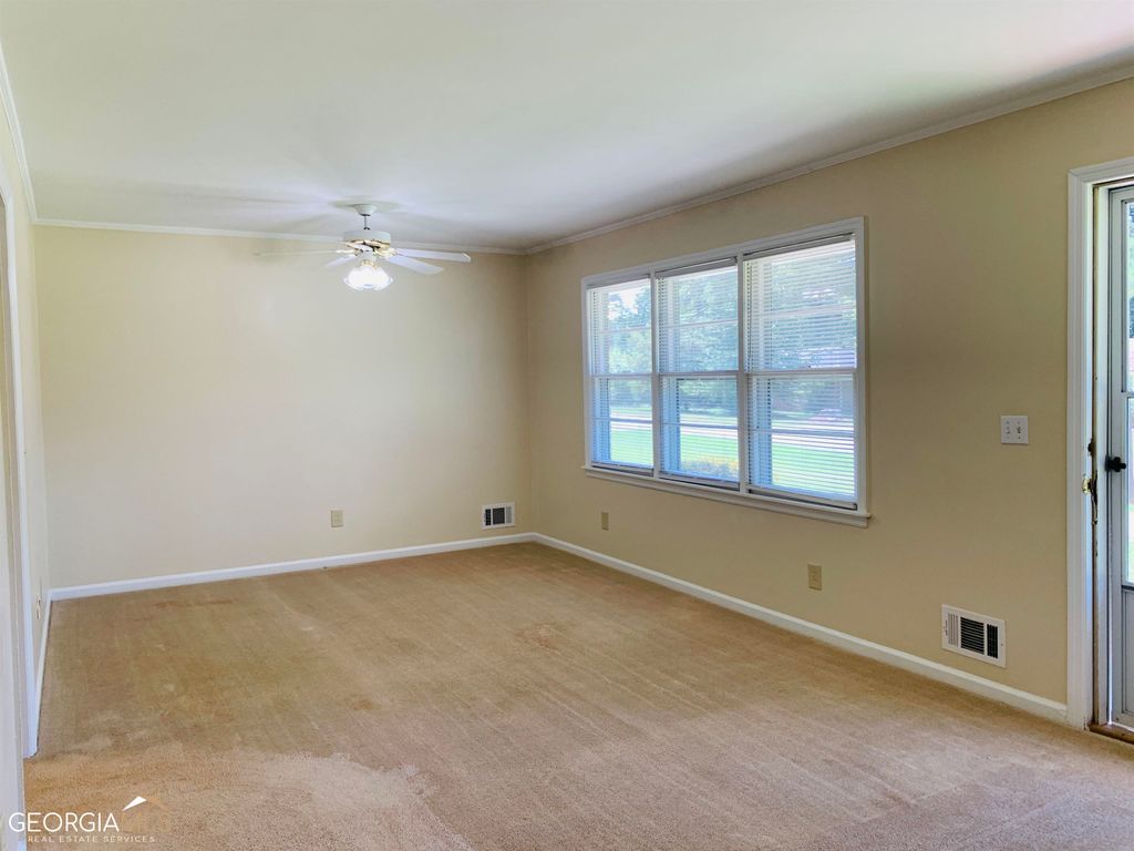 Photo of 25 Martin Street, Newnan, GA 30263 (MLS # 10669288)