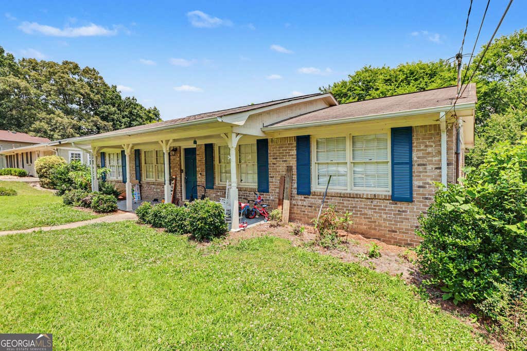 Photo of 202 Cherry Hill Drive, Calhoun, GA 30701 (MLS # 10785995)