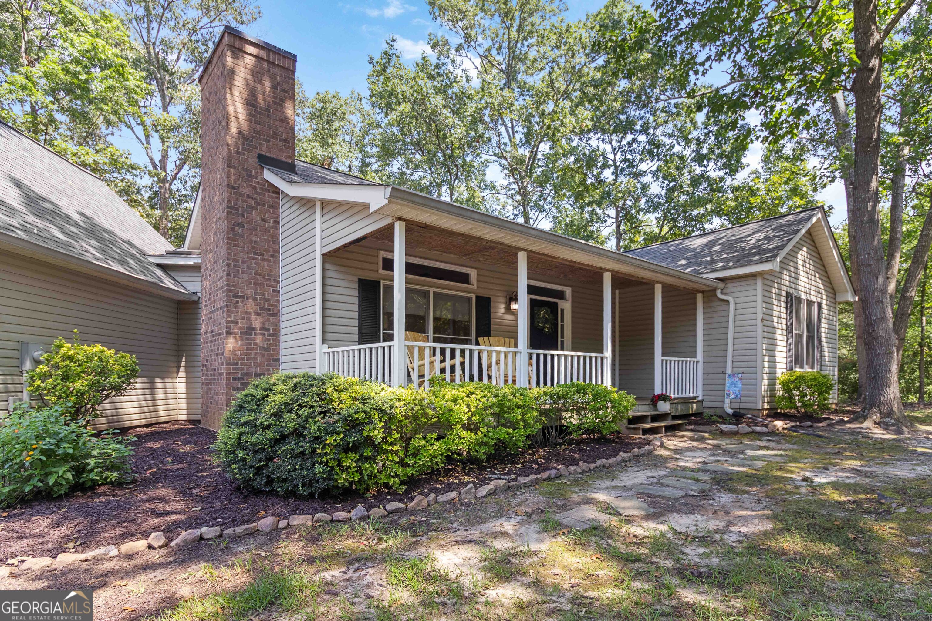 813 ED REED RD