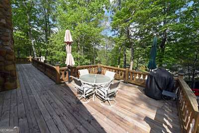 34 Mountain Valley LN
