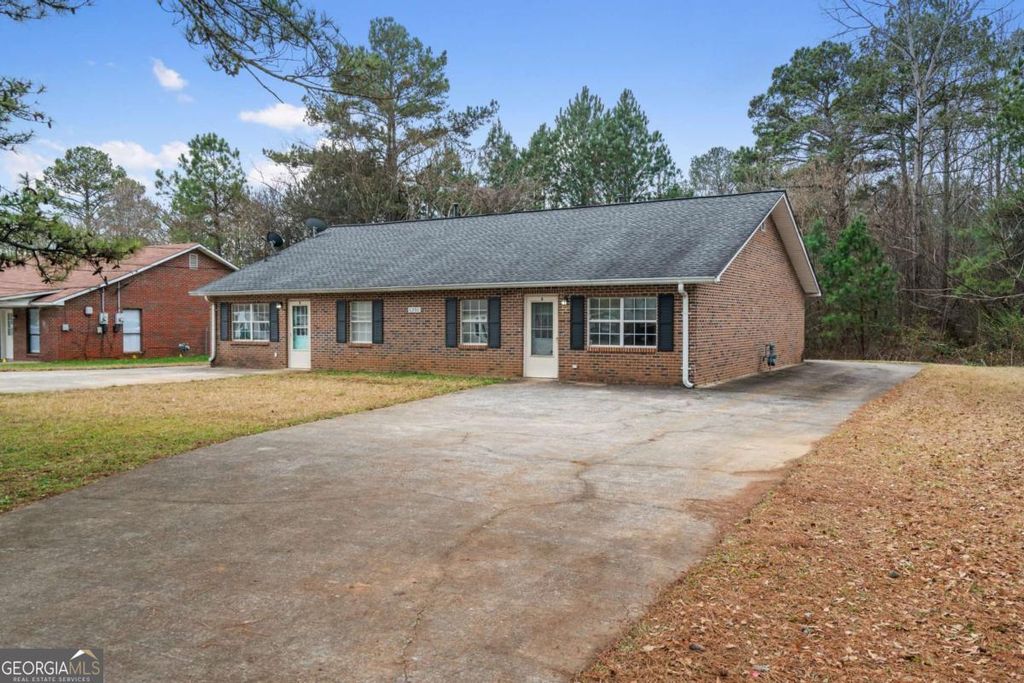 Photo of 6290 Love Street #B, Austell, GA 30168 (MLS # 10717950)