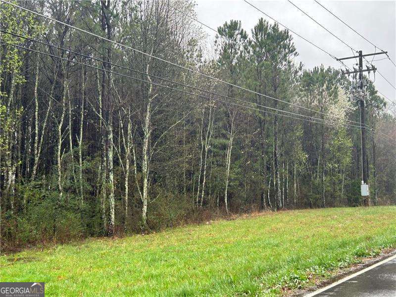 Looking for land you can build on then look no more this 7.5 acres minutes to 41, 411, 75 shopping, downtown Cartersville, Adiarsville, Lake Pointe Complex & Hospital. Property is on the corner of Rudy York Road and Mac Johnson.