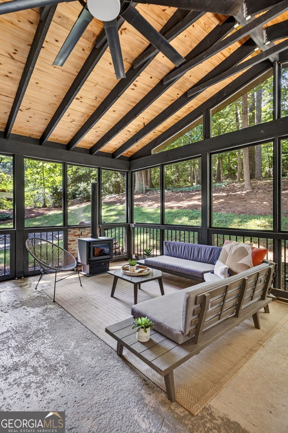 2282 Deer Ridge DR
