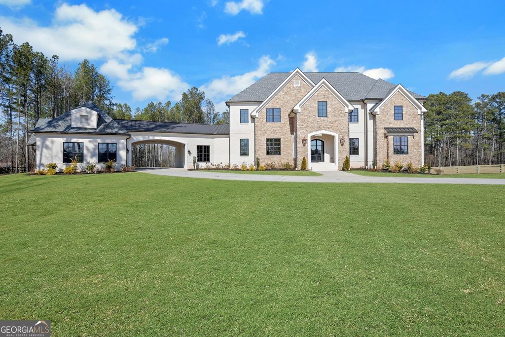Photo of 15792 Thompson Road, Milton, GA 30004 (MLS # 10758219)