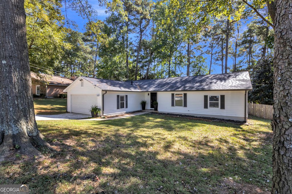 Photo of 5484 Doncaster Court, Norcross, GA 30071 (MLS # 10626222)