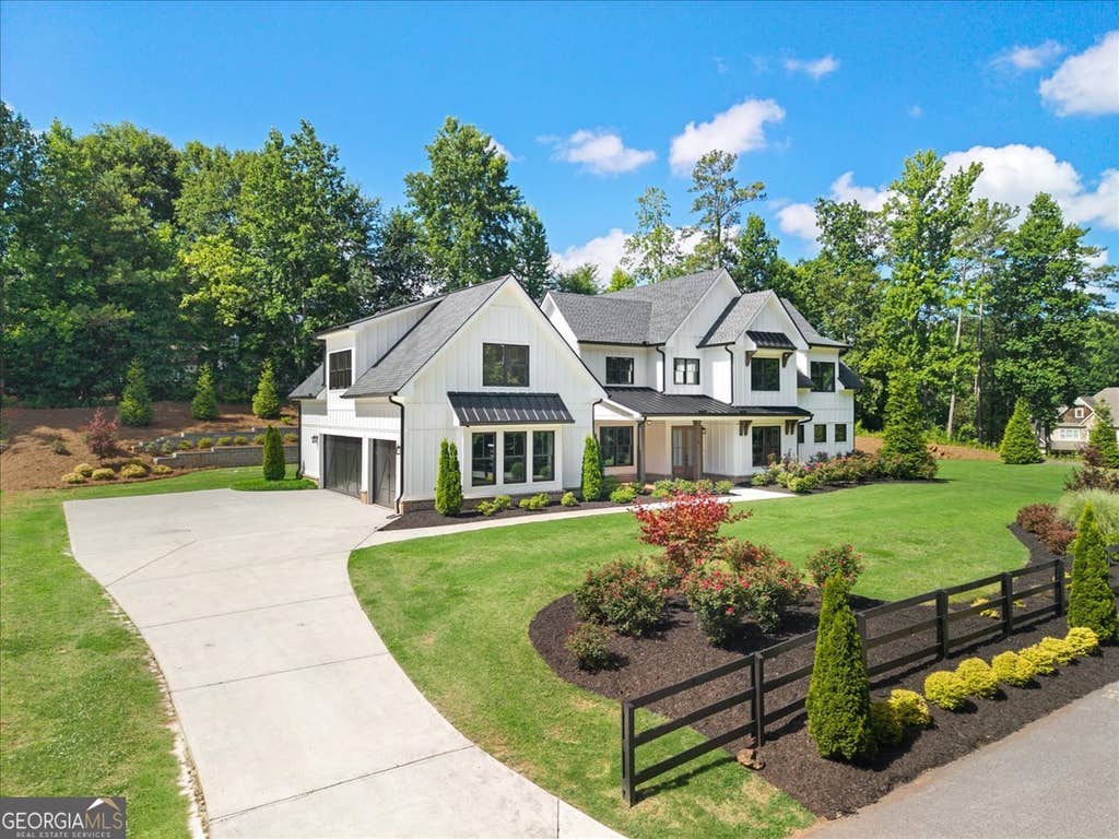 Photo of 120 Farm Gate Drive, Woodstock, GA 30188 (MLS # 10796252)