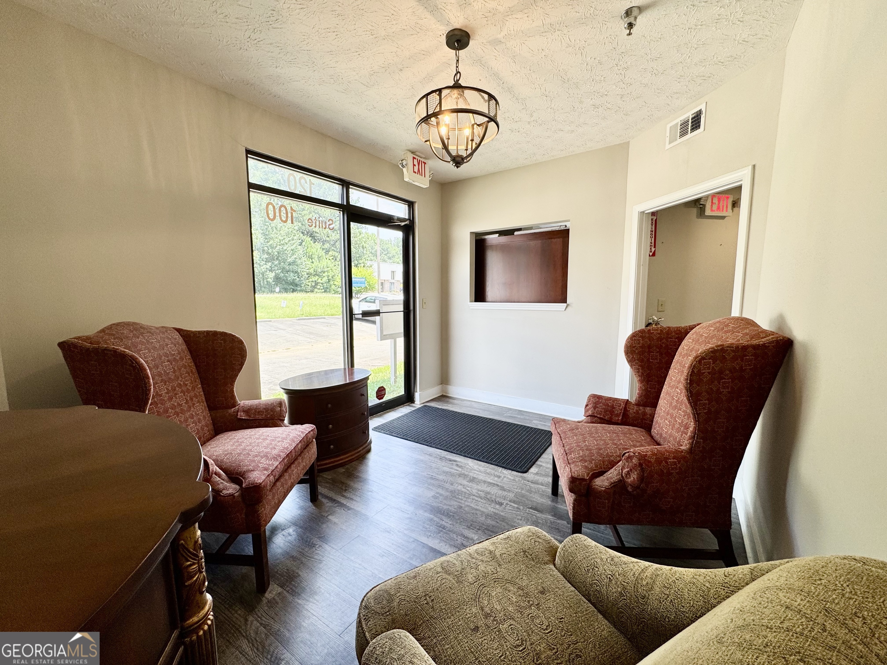 120 Andrew DR