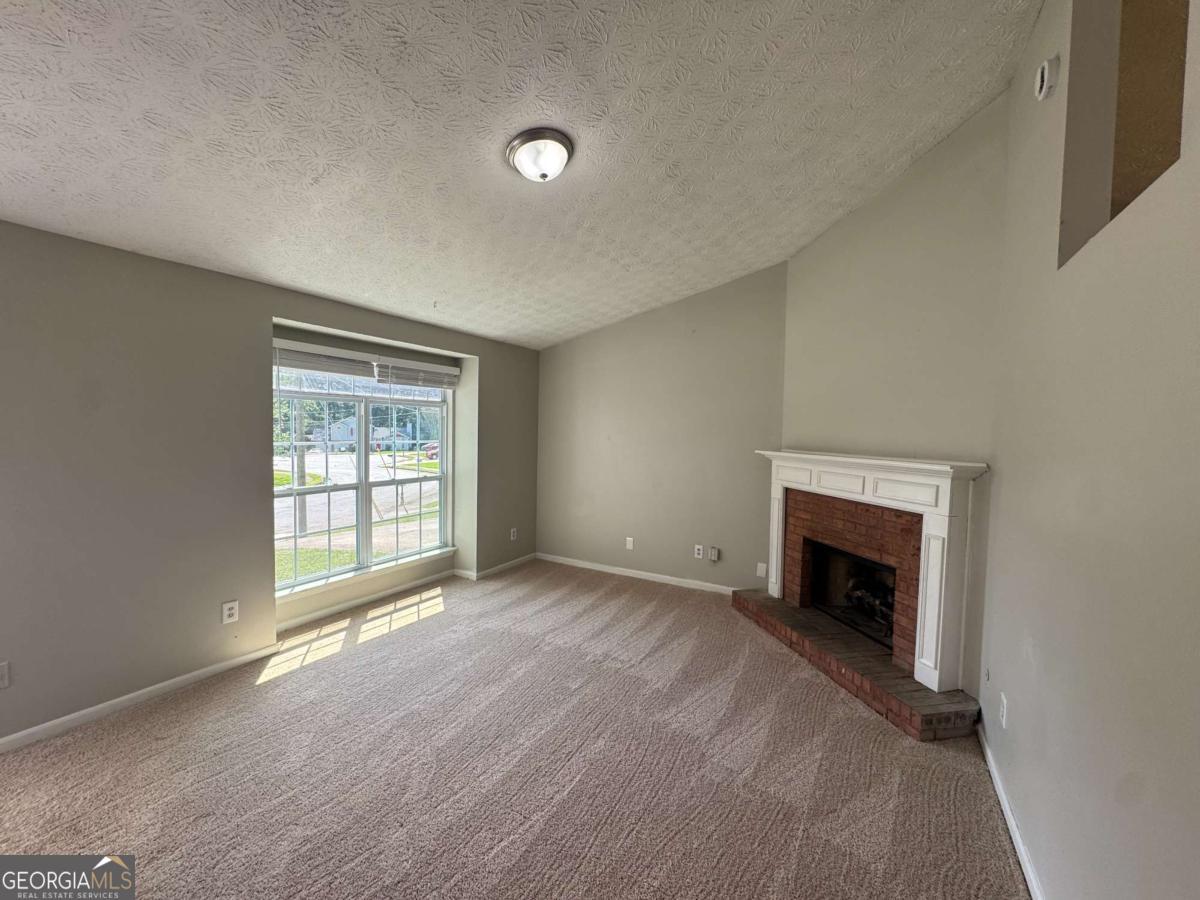 2665 Ivydale CT SW