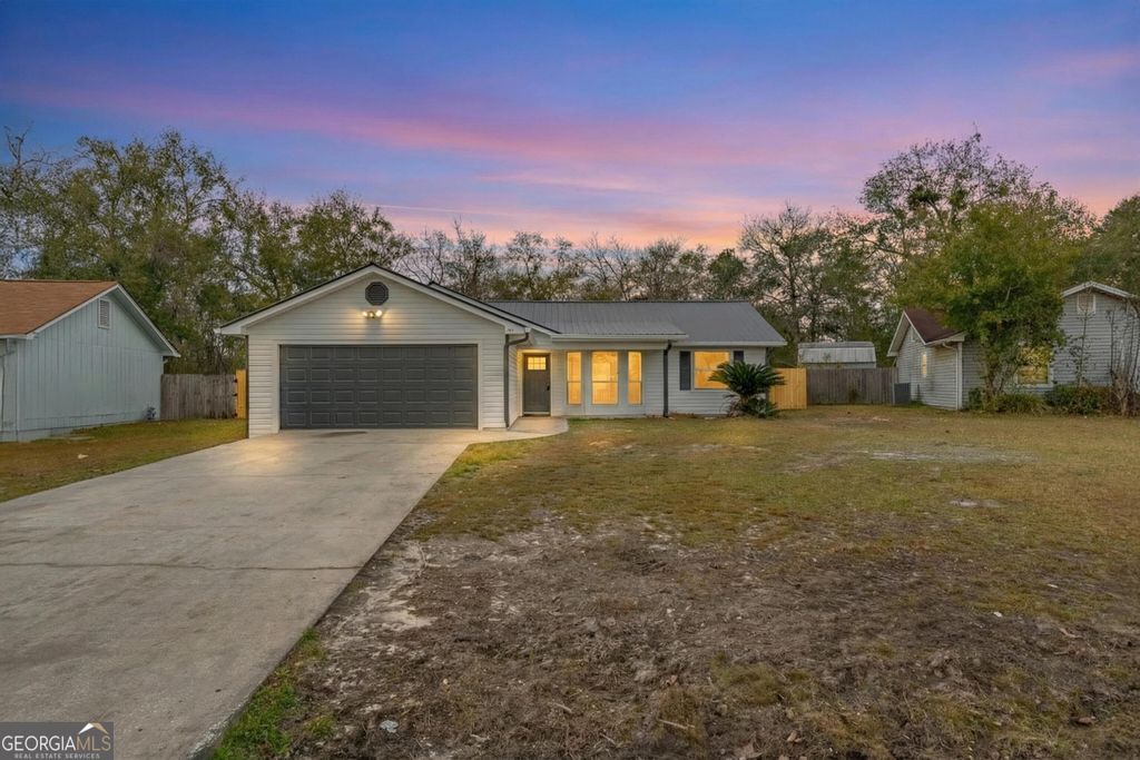 Photo of 421 Sunnyside Drive, St. Marys, GA 31558 (MLS # 10678659)