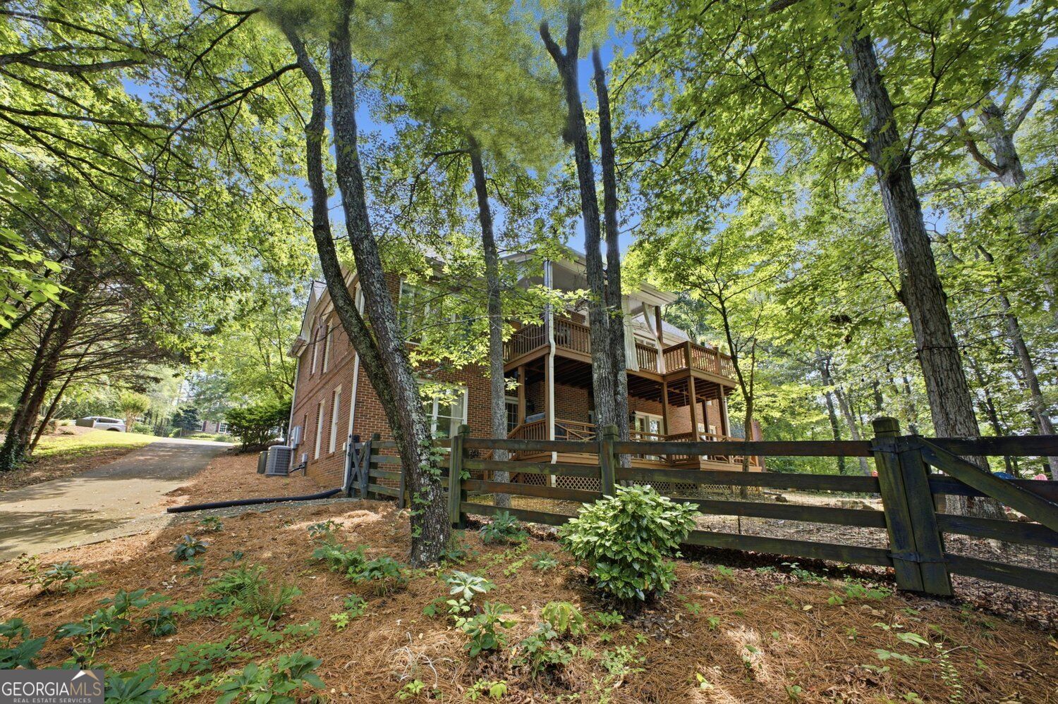 11 Breckenridge RD SE