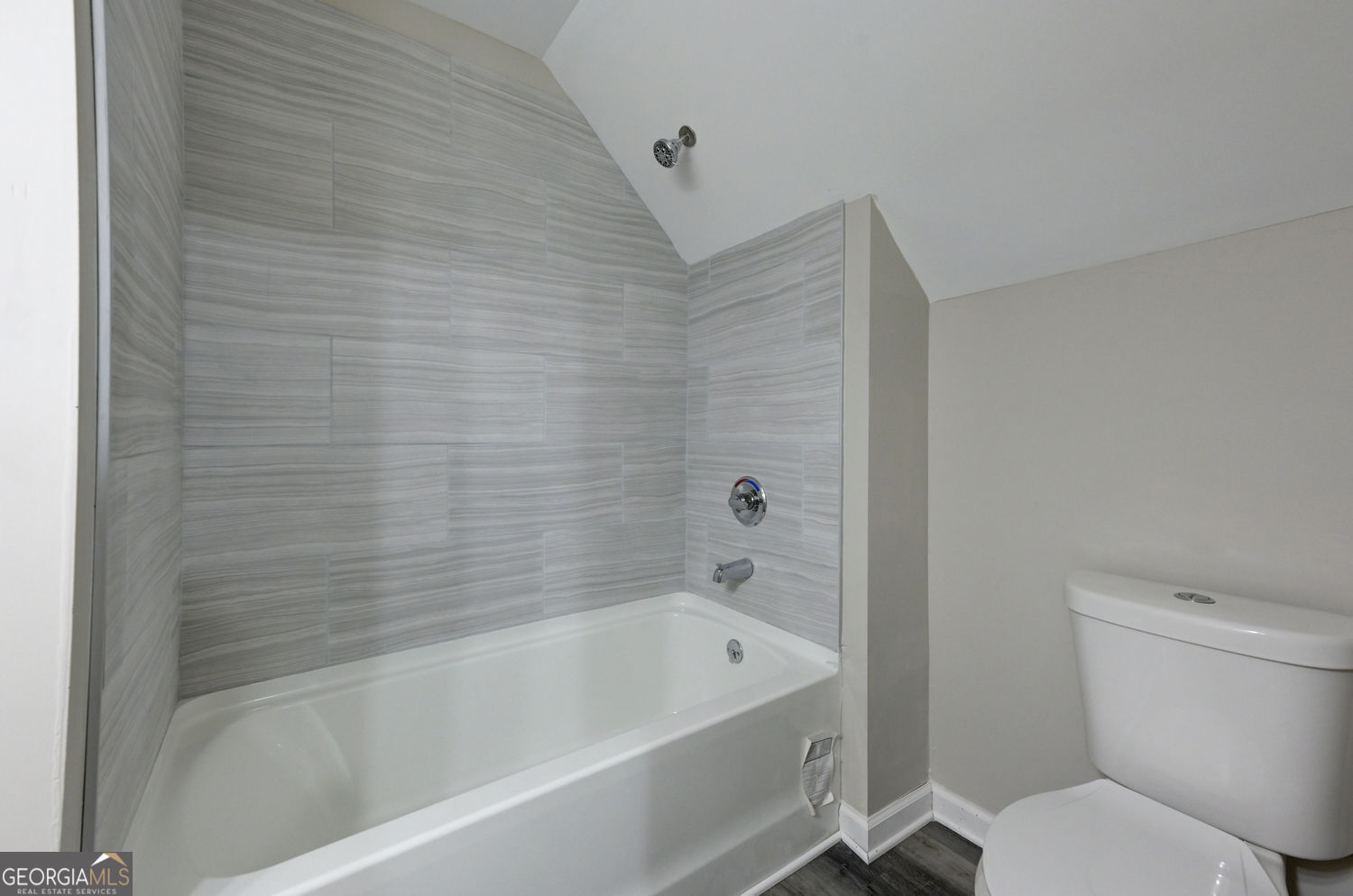 Locust Grove, Georgia 30248, United States, 5 Bedrooms Bedrooms, ,3 BathroomsBathrooms,Residential,Active,240506