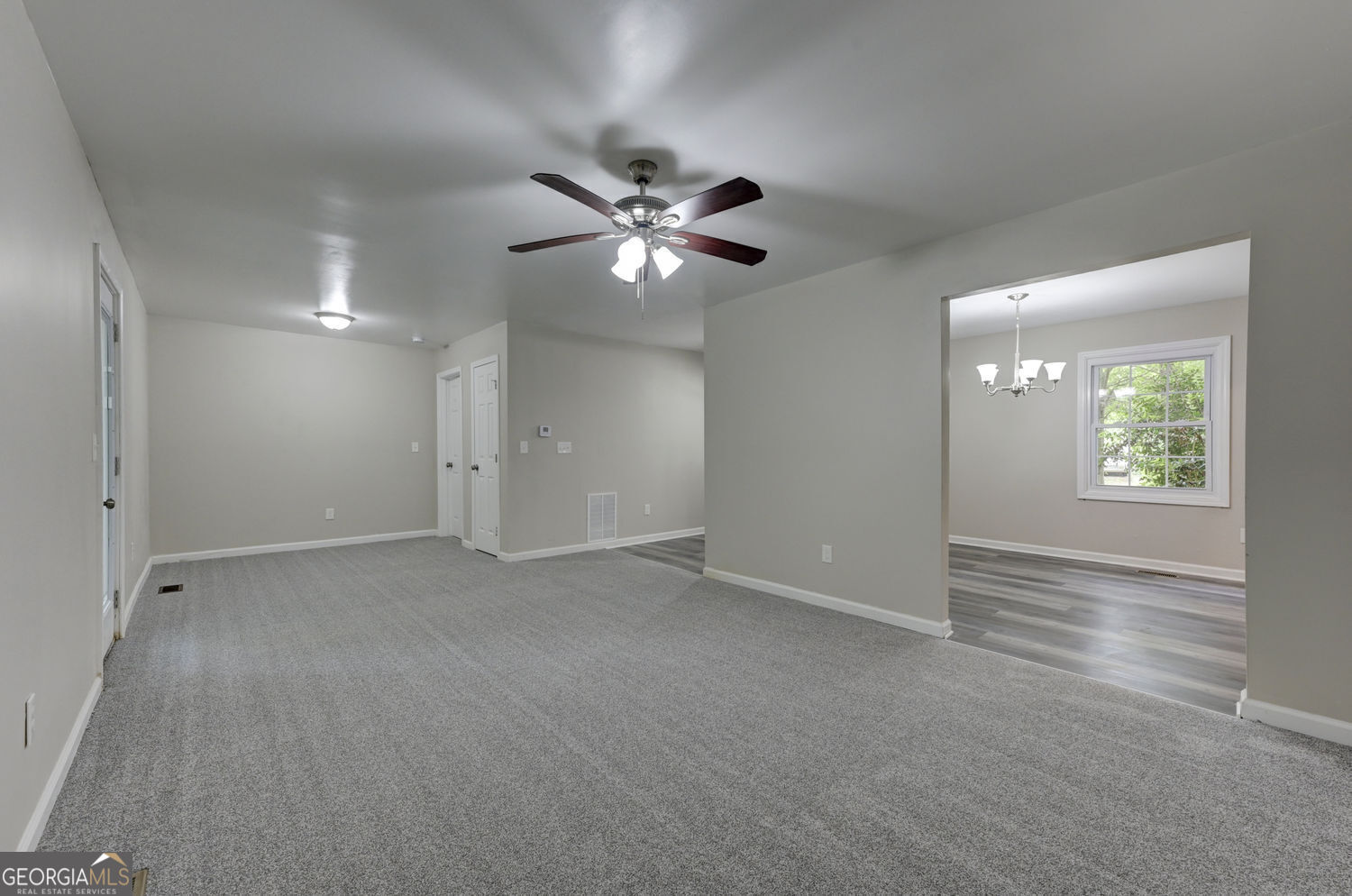 Locust Grove, Georgia 30248, United States, 5 Bedrooms Bedrooms, ,3 BathroomsBathrooms,Residential,Active,240506