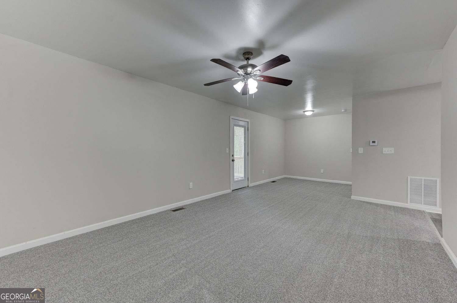 Locust Grove, Georgia 30248, United States, 5 Bedrooms Bedrooms, ,3 BathroomsBathrooms,Residential,Active,240506