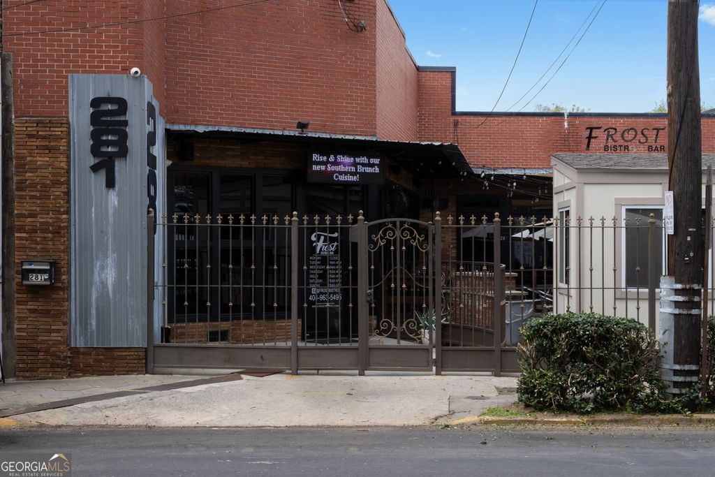 Photo of 281 Peters Street SW, Atlanta, GA 30313 (MLS # 10721905)