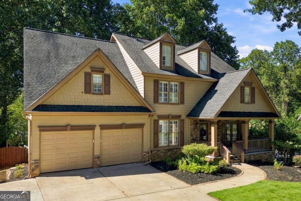 Photo of 845 Valley Drive, Canton, GA 30114 (MLS # 10868596)