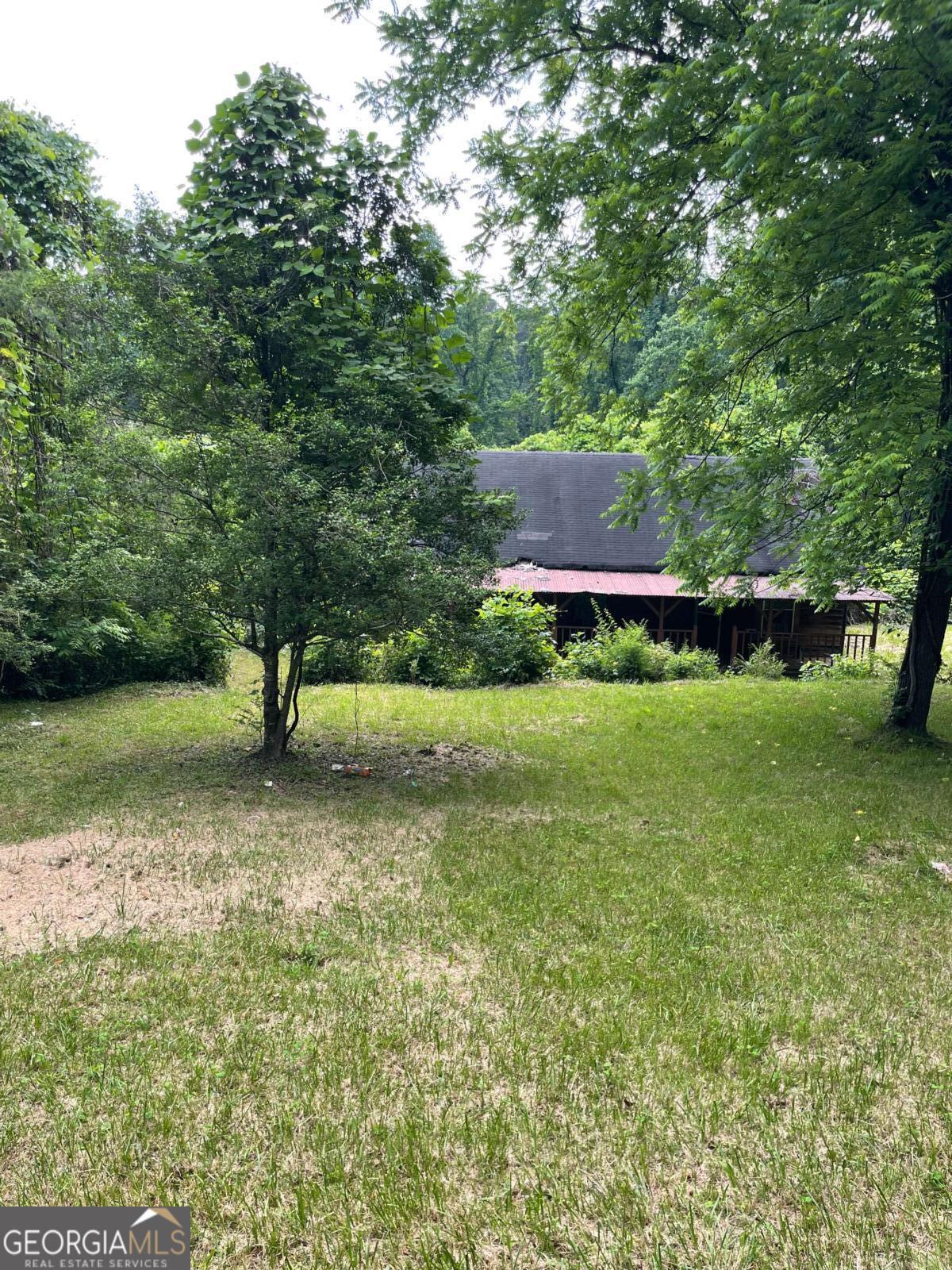 1584 Kennesaw AVE
