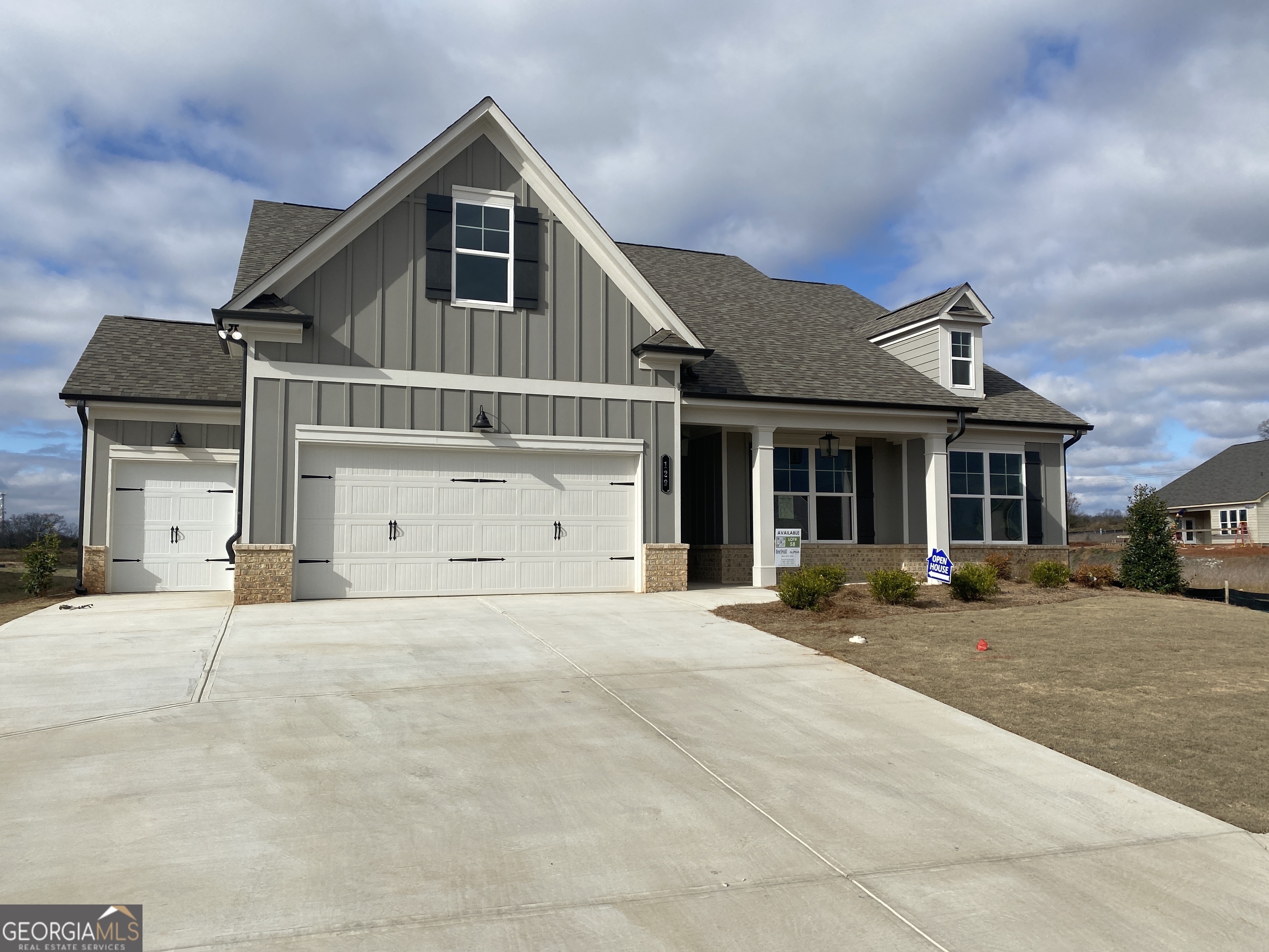 233 Oakdale RD 53