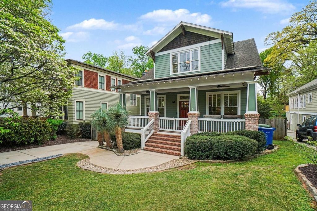 Photo of 2119 Oakview Road SE, Atlanta, GA 30317 (MLS # 10723728)