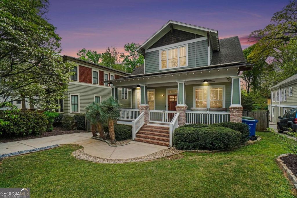 Photo of 2119 Oakview Road SE, Atlanta, GA 30317 (MLS # 10723728)