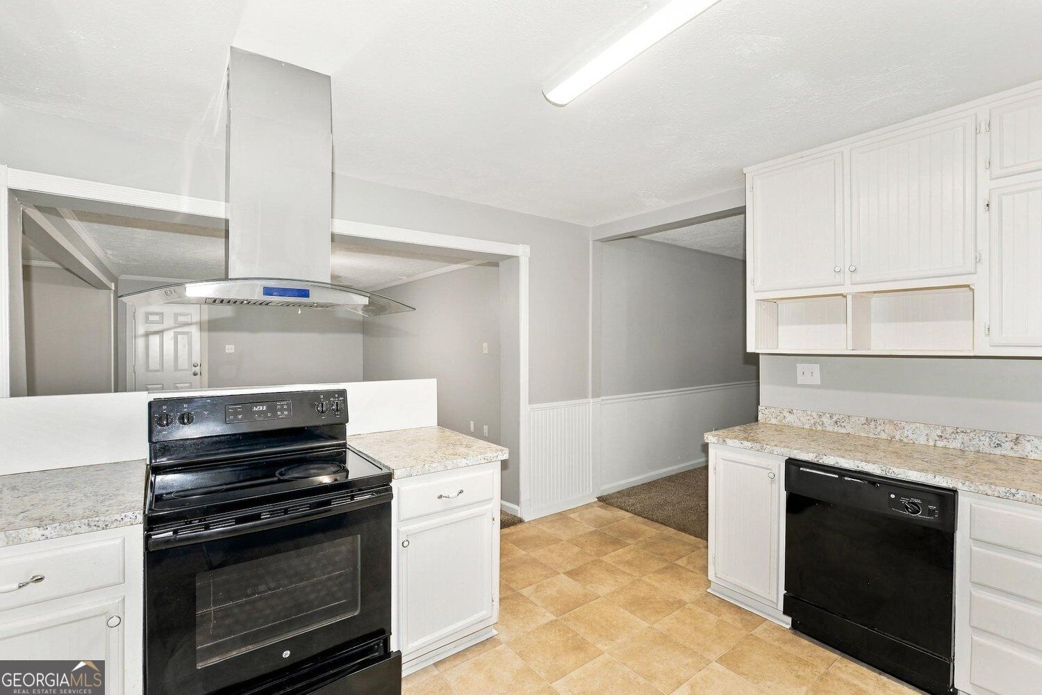 248 Essex DR