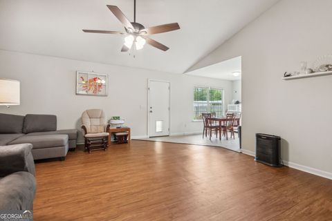 A home in Folkston