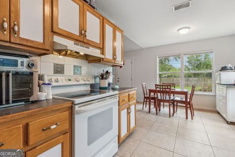 A home in Folkston