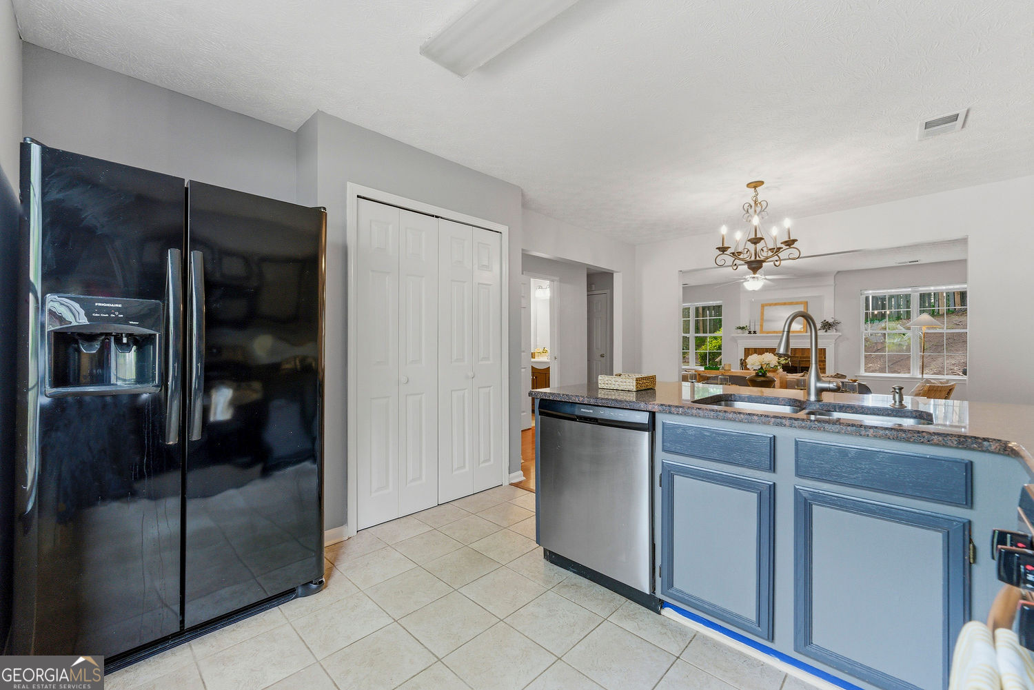 4295 Cabretta DR