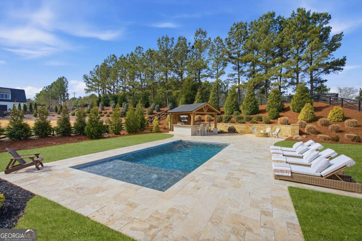 4455 Palmetto LN